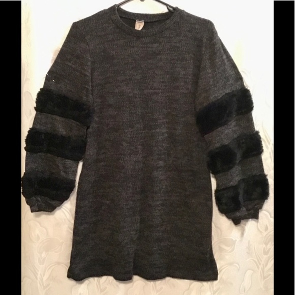 Seven Eleven Gray Long Sleeve Sweater Dress
